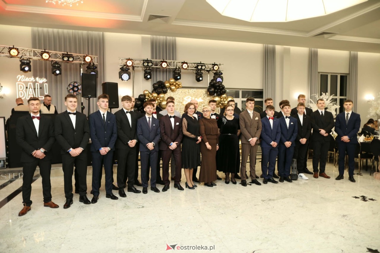 Studniówka ZSZ 1 w Ostrołęce [30.01.2026] - zdjęcie #102 - eOstroleka.pl