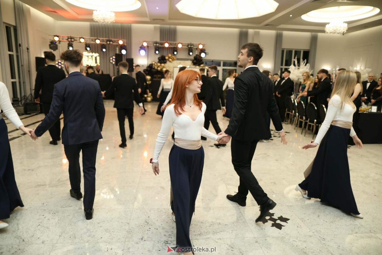 Studniówka ZSZ 1 w Ostrołęce [30.01.2026] - zdjęcie #145 - eOstroleka.pl