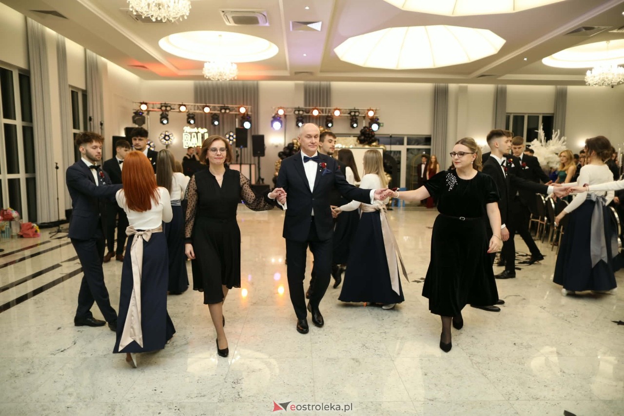 Studniówka ZSZ 1 w Ostrołęce [30.01.2026] - zdjęcie #141 - eOstroleka.pl