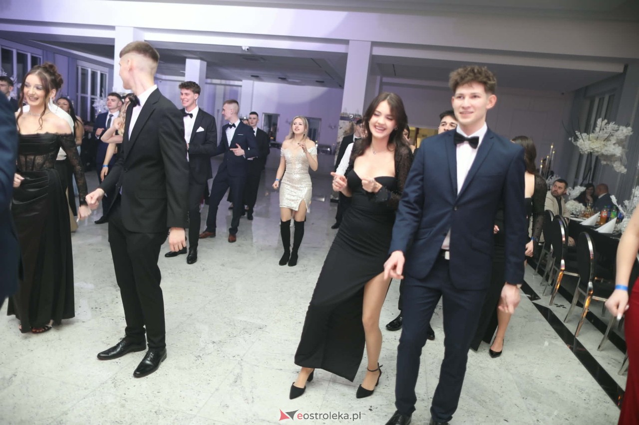 Studniówka ZSZ 1 w Ostrołęce [30.01.2026] - zdjęcie #6 - eOstroleka.pl