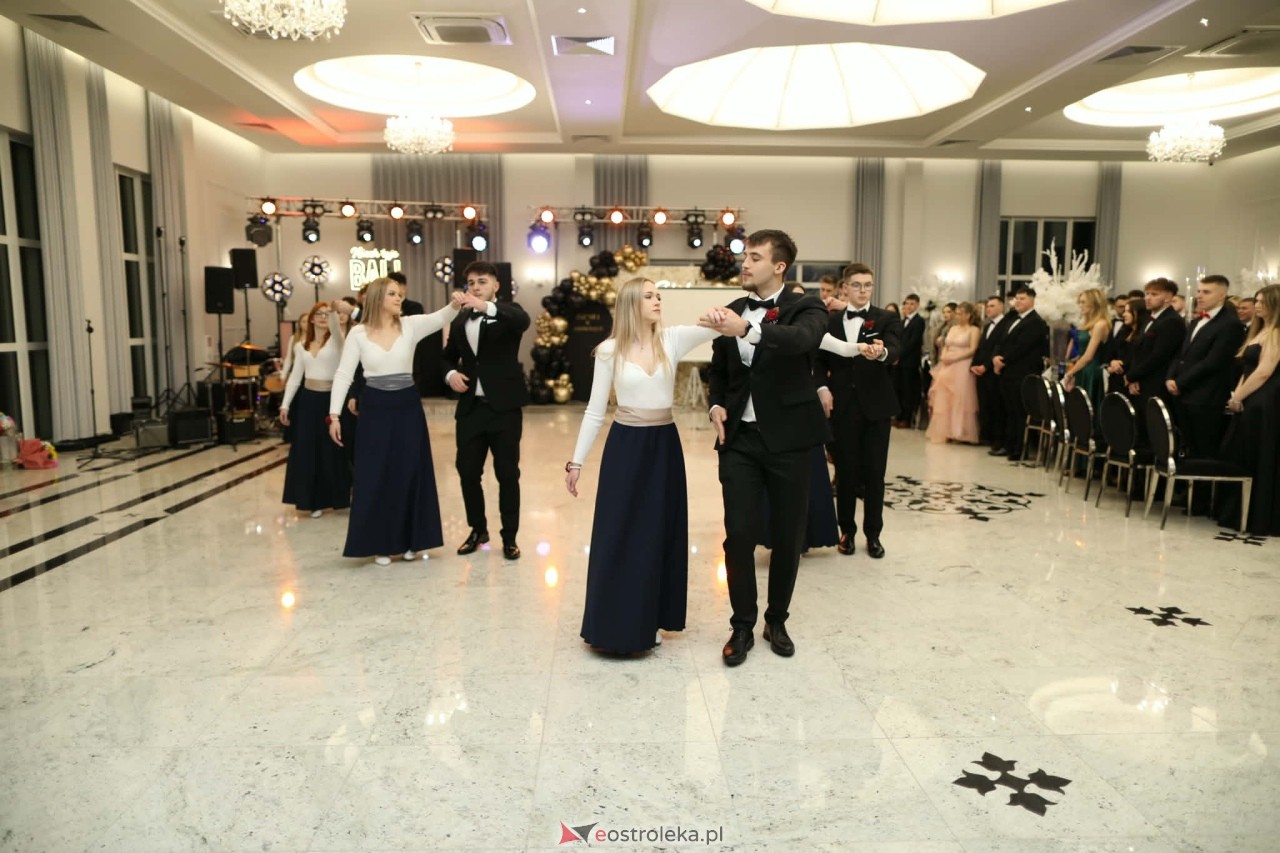 Studniówka ZSZ 1 w Ostrołęce [30.01.2026] - zdjęcie #38 - eOstroleka.pl