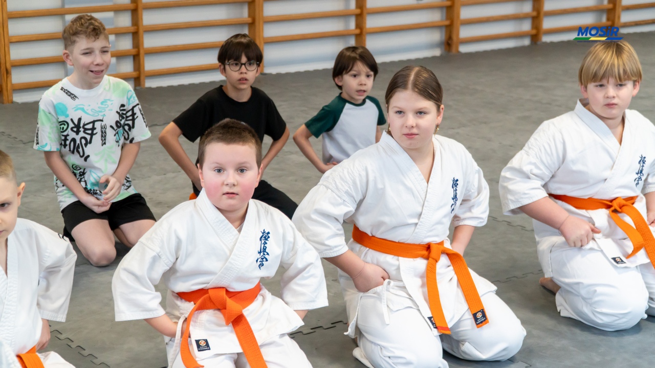 Ferie z karate w Ostrołęce, fot. MOSIR Ostrołęka - zdjęcie #30 - eOstroleka.pl