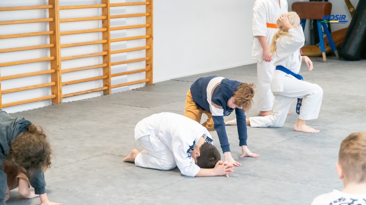 Ferie z karate w Ostrołęce, fot. MOSIR Ostrołęka - zdjęcie #8 - eOstroleka.pl