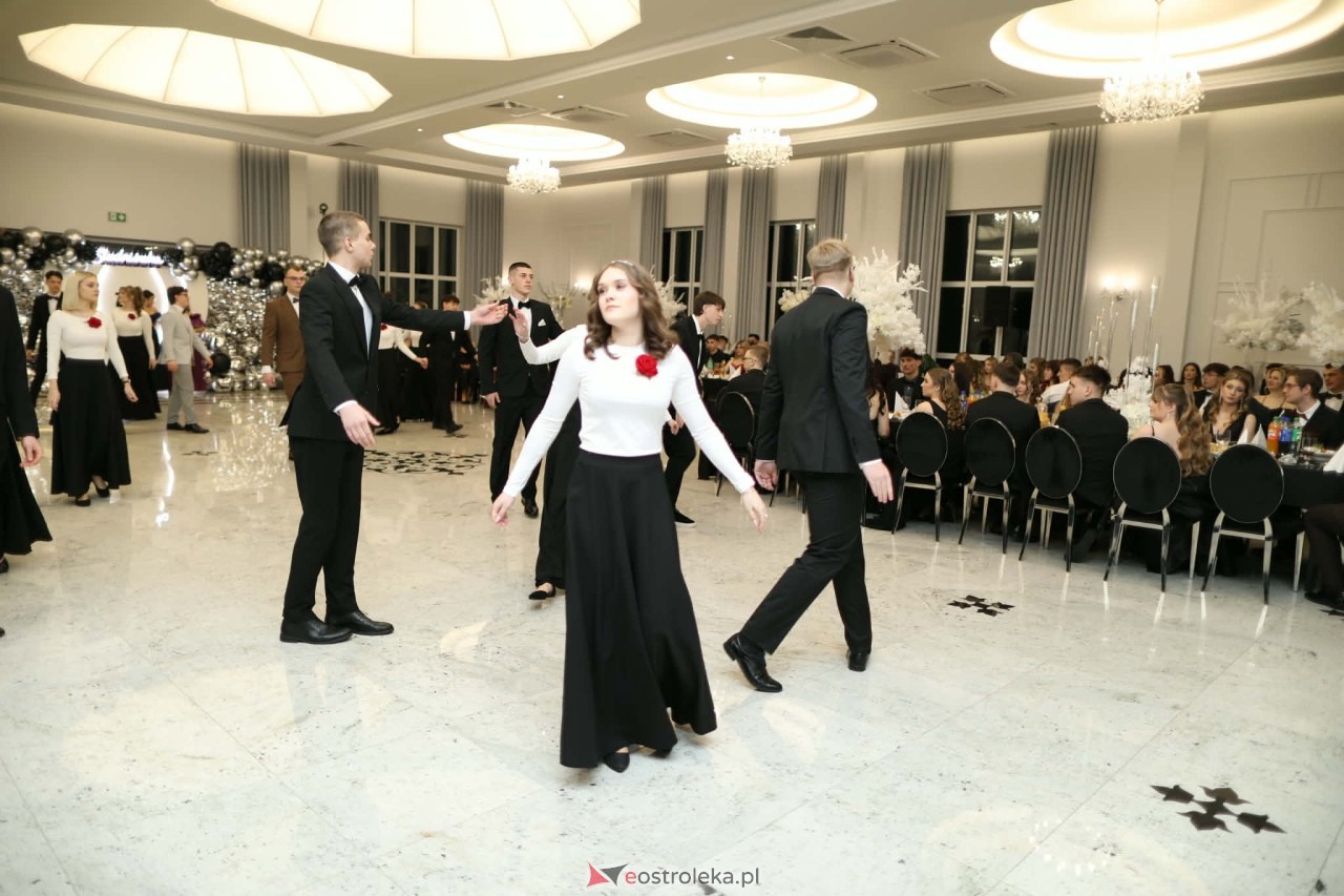 Studniówka ZSZ Nr 4 w Ostrołęce [31.01.2026] - zdjęcie #200 - eOstroleka.pl