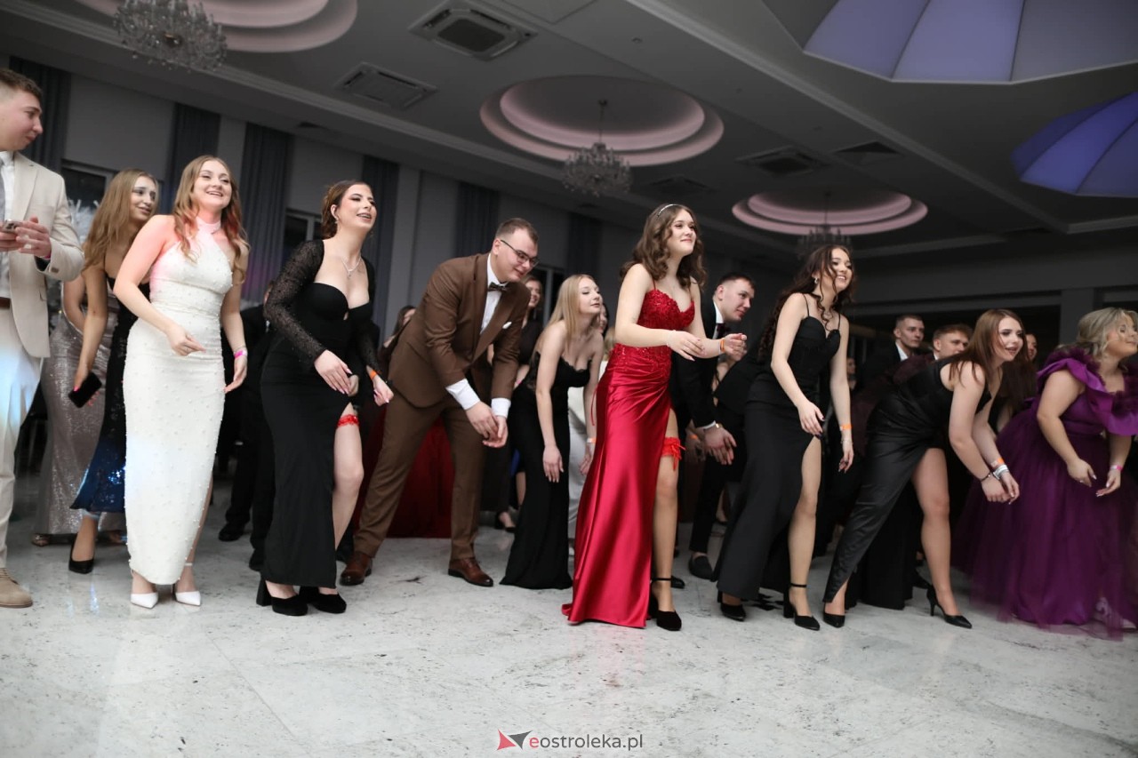 Studniówka ZSZ Nr 4 w Ostrołęce [31.01.2026] - zdjęcie #97 - eOstroleka.pl