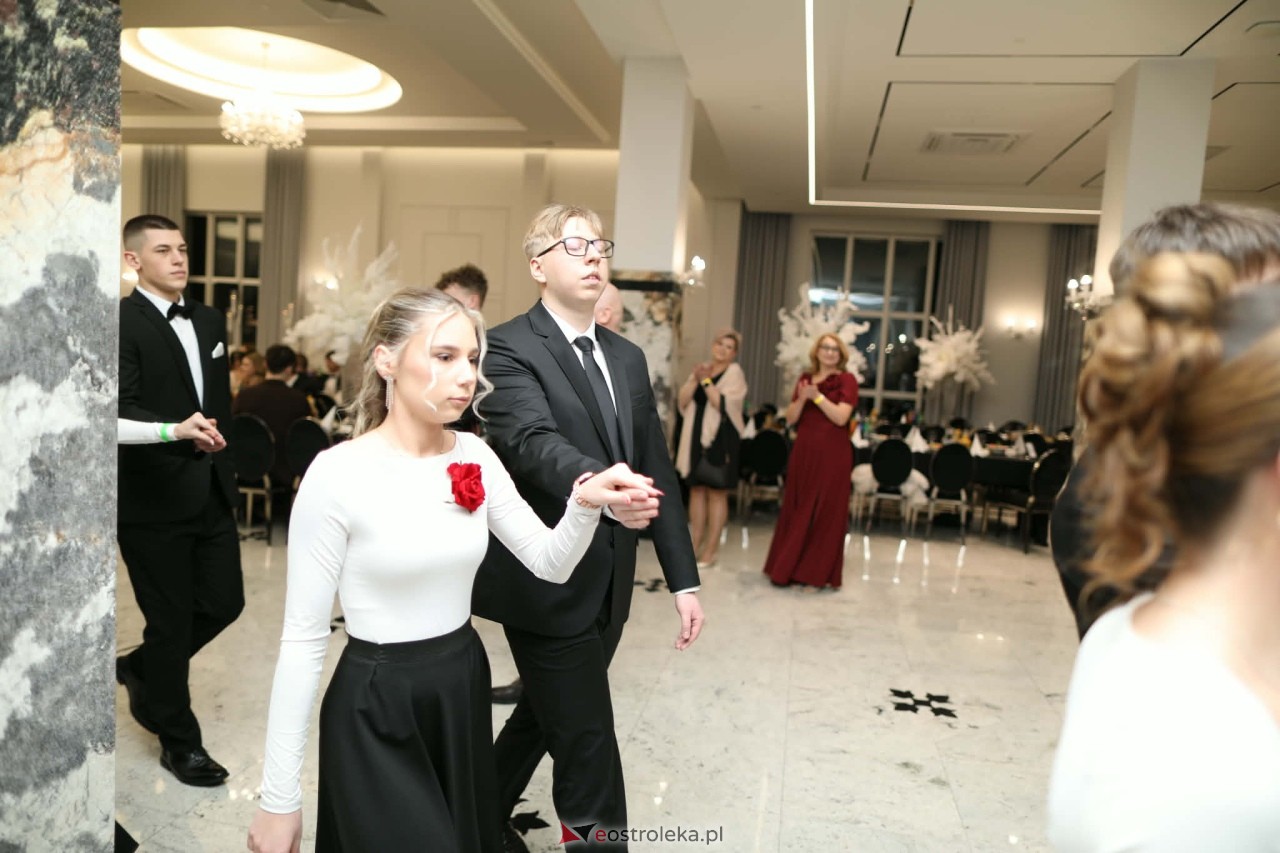 Studniówka ZSZ Nr 4 w Ostrołęce [31.01.2026] - zdjęcie #195 - eOstroleka.pl