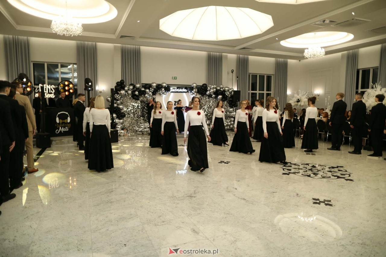 Studniówka ZSZ Nr 4 w Ostrołęce [31.01.2026] - zdjęcie #194 - eOstroleka.pl