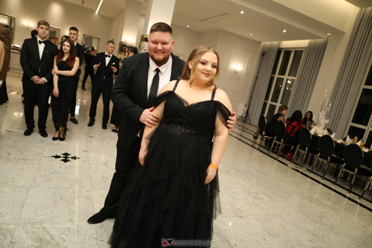 Studniówka ZSZ Nr 4 w Ostrołęce [31.01.2026] - zdjęcie #132 - eOstroleka.pl