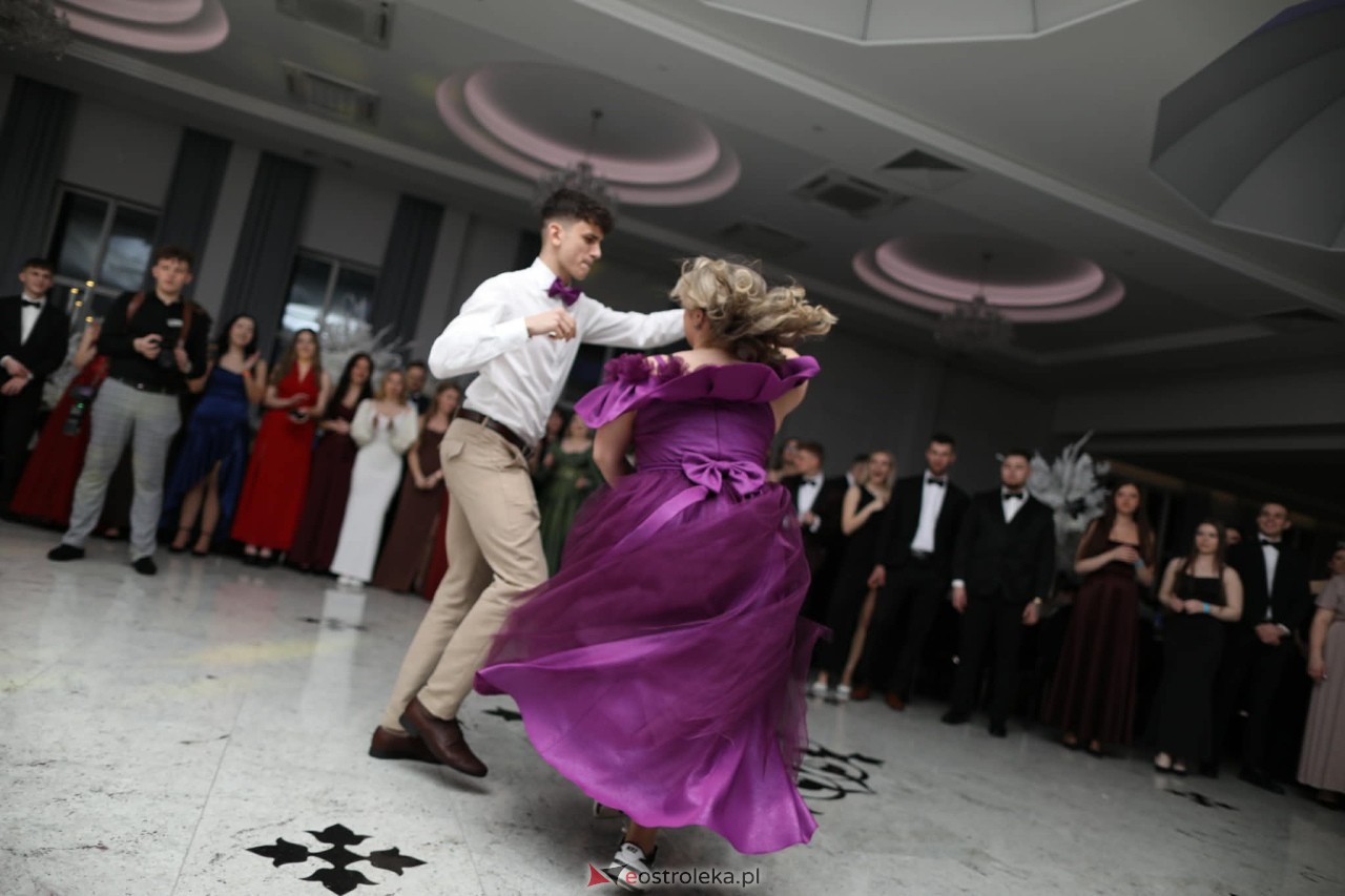 Studniówka ZSZ Nr 4 w Ostrołęce [31.01.2026] - zdjęcie #90 - eOstroleka.pl