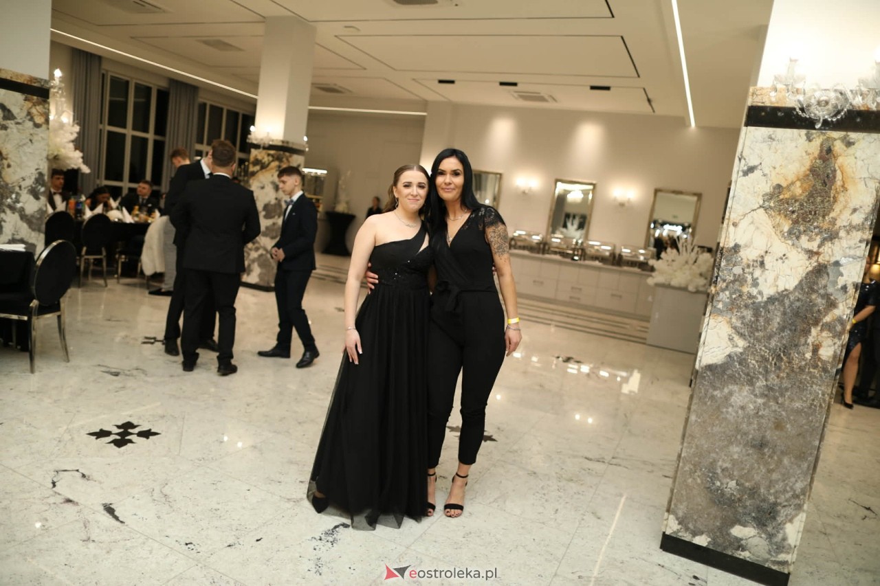 Studniówka ZSZ Nr 4 w Ostrołęce [31.01.2026] - zdjęcie #130 - eOstroleka.pl