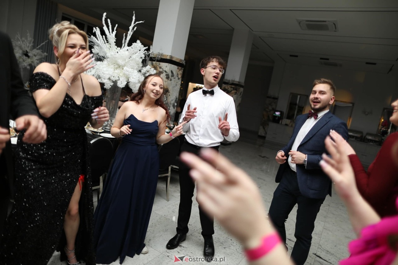 Studniówka ZSZ Nr 4 w Ostrołęce [31.01.2026] - zdjęcie #39 - eOstroleka.pl