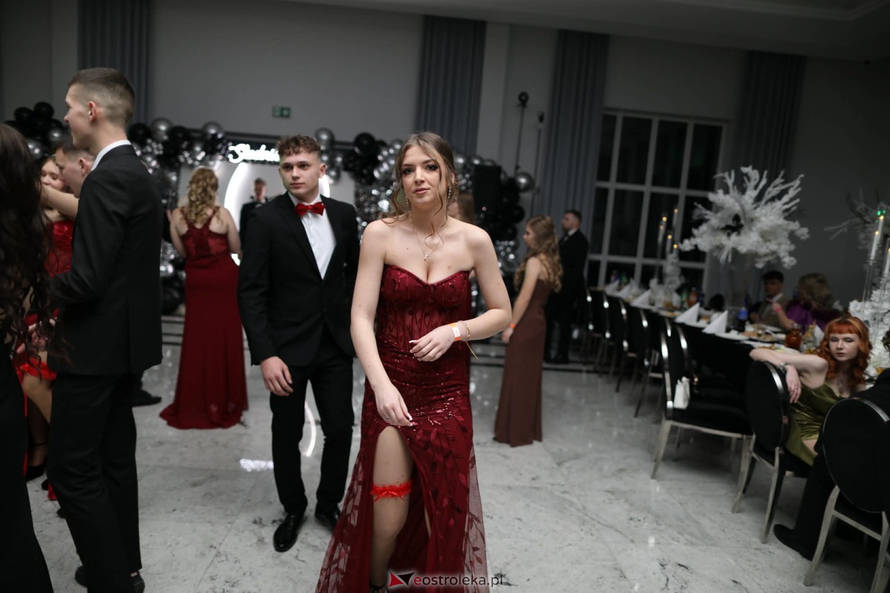 Studniówka ZSZ Nr 4 w Ostrołęce [31.01.2026] - zdjęcie #85 - eOstroleka.pl