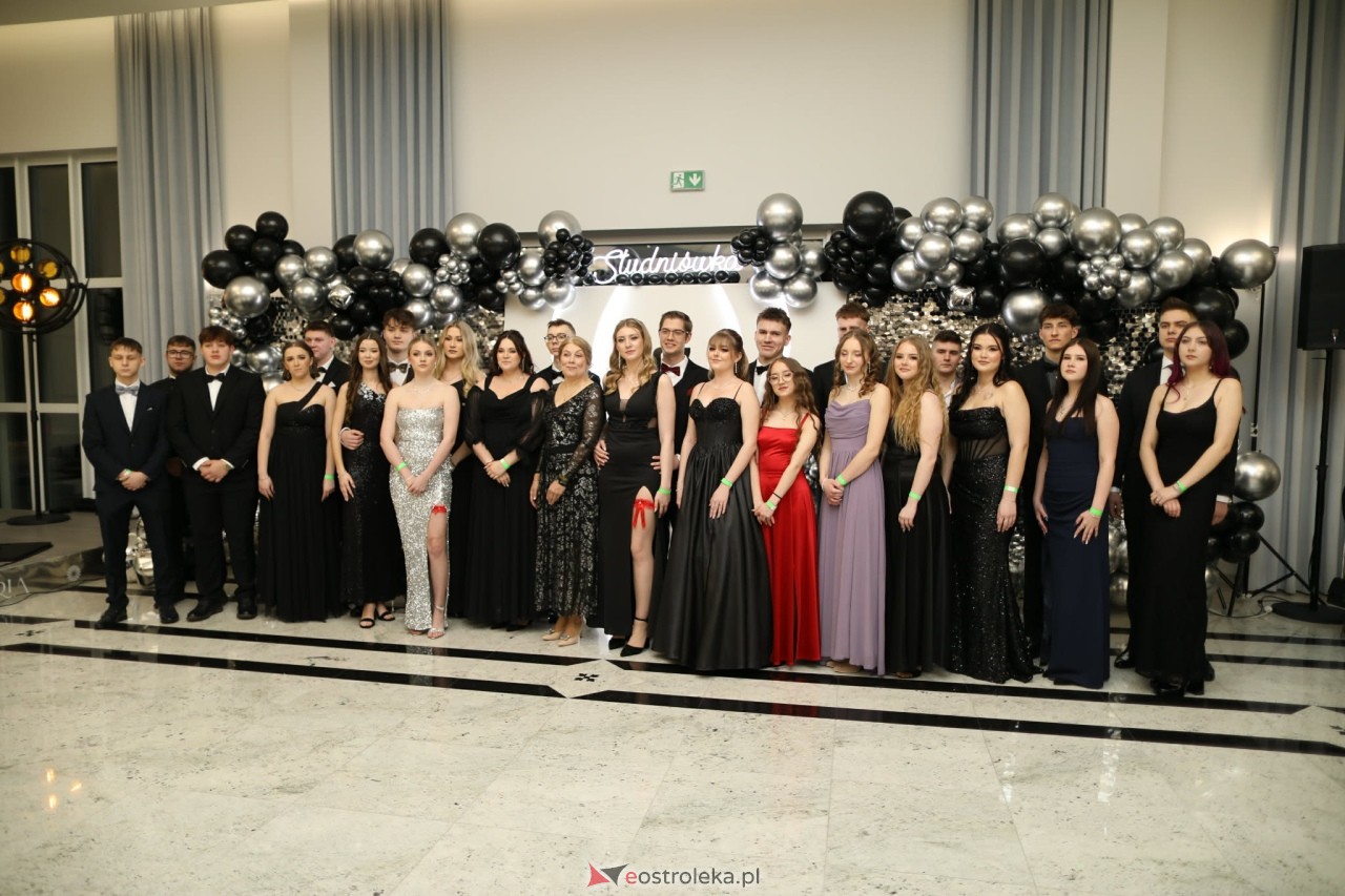 Studniówka ZSZ Nr 4 w Ostrołęce [31.01.2026] - zdjęcie #121 - eOstroleka.pl