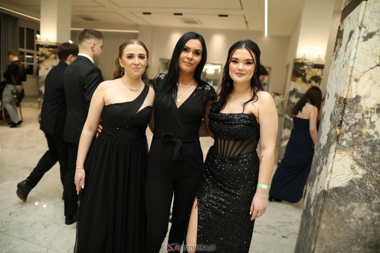 Studniówka ZSZ Nr 4 w Ostrołęce [31.01.2026] - zdjęcie #120 - eOstroleka.pl