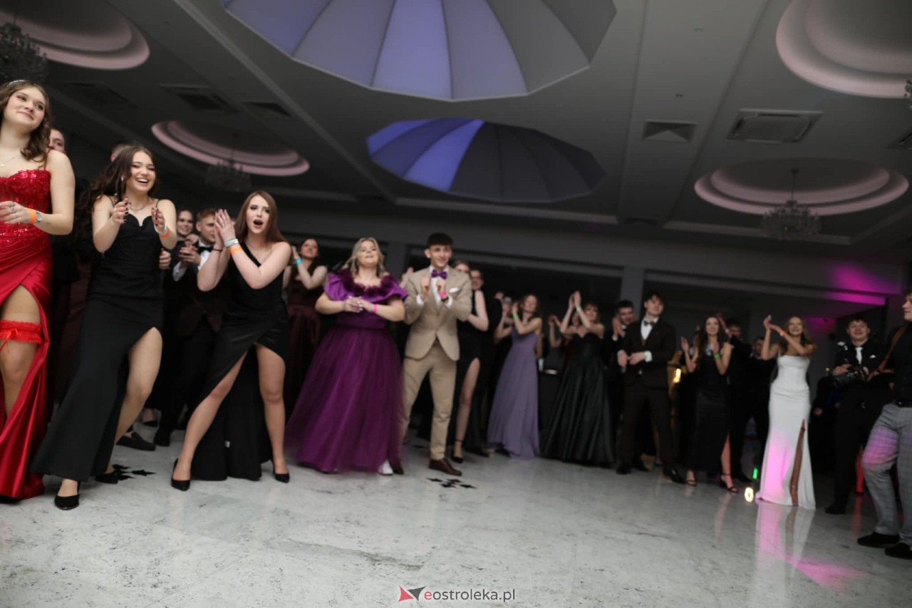 Studniówka ZSZ Nr 4 w Ostrołęce [31.01.2026] - zdjęcie #71 - eOstroleka.pl