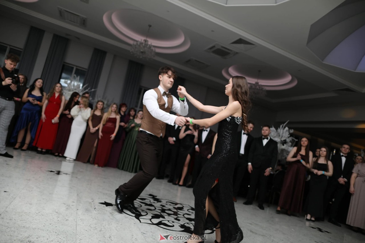 Studniówka ZSZ Nr 4 w Ostrołęce [31.01.2026] - zdjęcie #69 - eOstroleka.pl