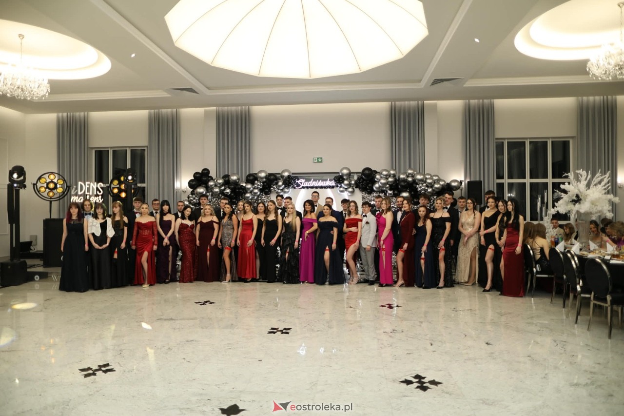 Studniówka ZSZ Nr 4 w Ostrołęce [31.01.2026] - zdjęcie #116 - eOstroleka.pl