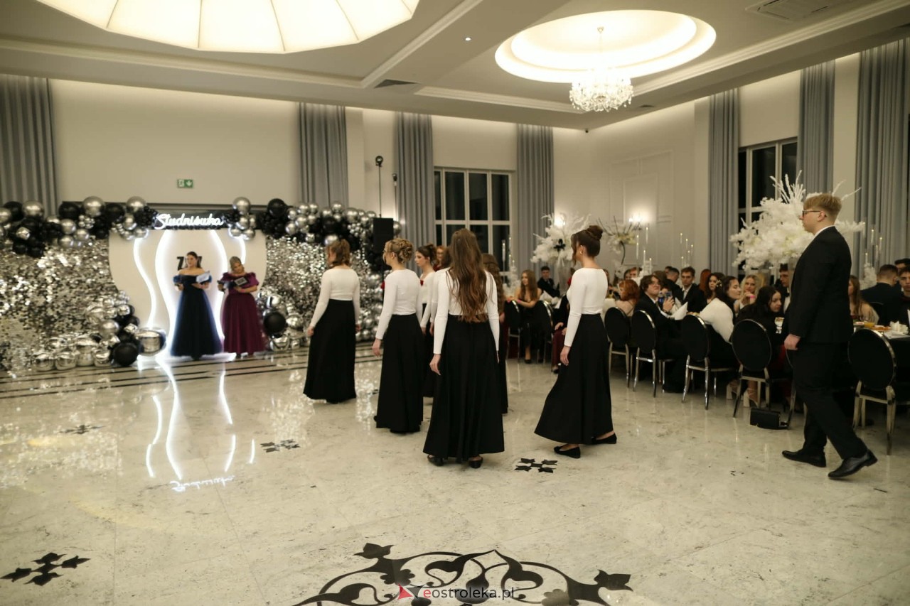 Studniówka ZSZ Nr 4 w Ostrołęce [31.01.2026] - zdjęcie #170 - eOstroleka.pl