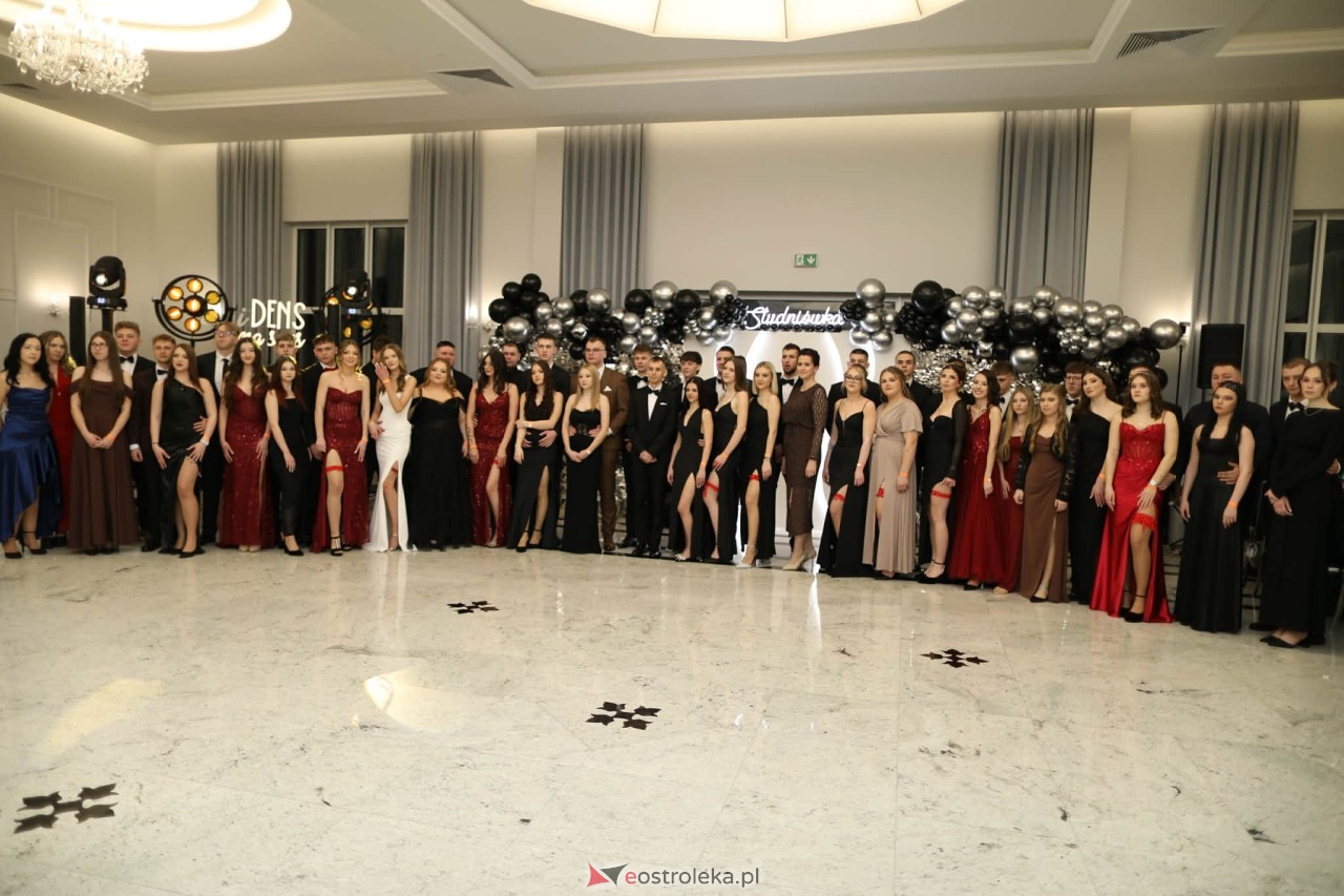 Studniówka ZSZ Nr 4 w Ostrołęce [31.01.2026] - zdjęcie #114 - eOstroleka.pl