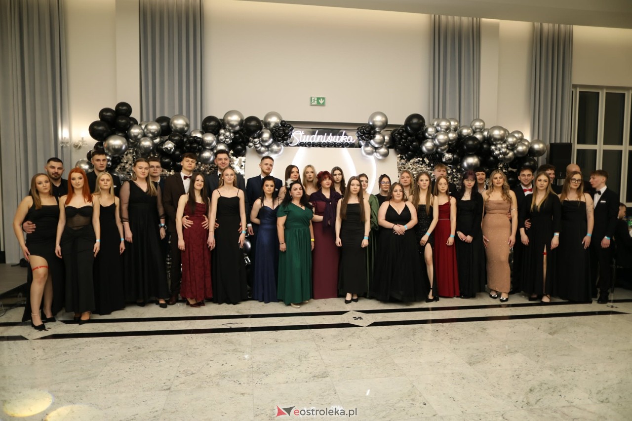 Studniówka ZSZ Nr 4 w Ostrołęce [31.01.2026] - zdjęcie #113 - eOstroleka.pl