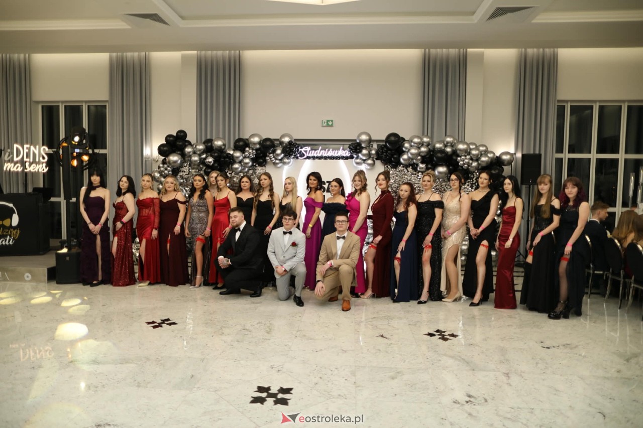 Studniówka ZSZ Nr 4 w Ostrołęce [31.01.2026] - zdjęcie #112 - eOstroleka.pl