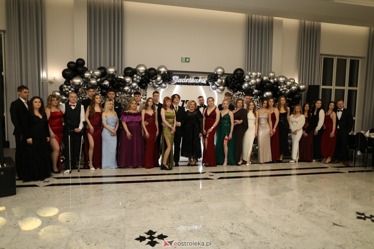 Studniówka ZSZ Nr 4 w Ostrołęce [31.01.2026] - zdjęcie #106 - eOstroleka.pl