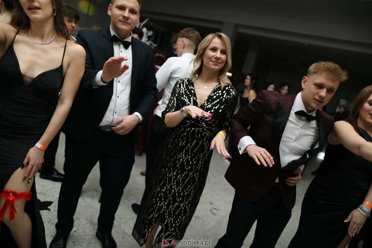 DJ Zimny Gulasz na studniówce w ZSZ Nr 4 [31.01.2026] - zdjęcie #27 - eOstroleka.pl