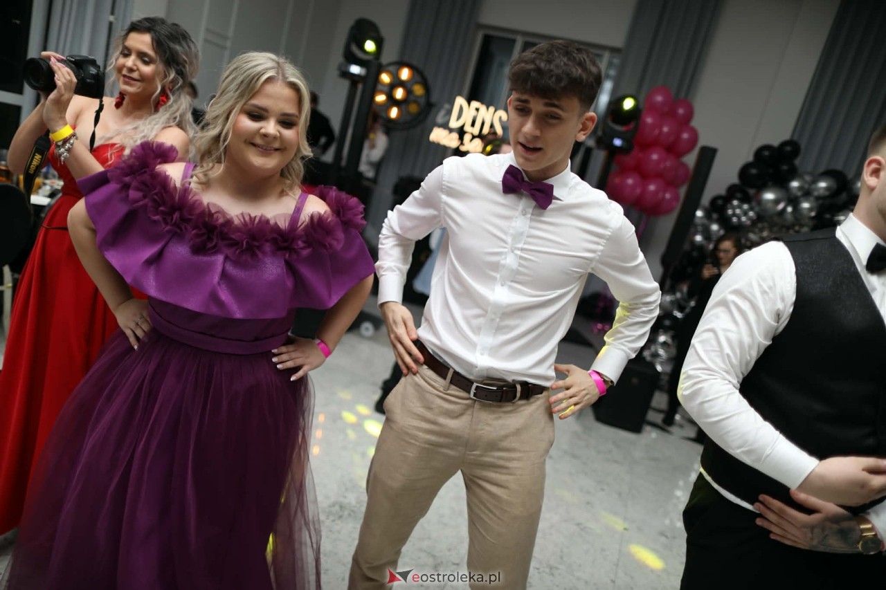 DJ Zimny Gulasz na studniówce w ZSZ Nr 4 [31.01.2026] - zdjęcie #22 - eOstroleka.pl