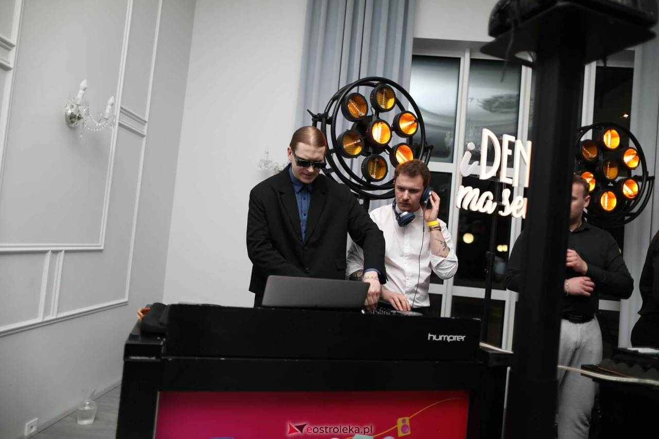 DJ Zimny Gulasz na studniówce w ZSZ Nr 4 [31.01.2026] - zdjęcie #21 - eOstroleka.pl