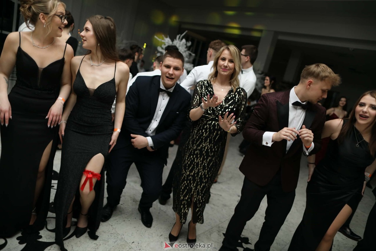 DJ Zimny Gulasz na studniówce w ZSZ Nr 4 [31.01.2026] - zdjęcie #6 - eOstroleka.pl