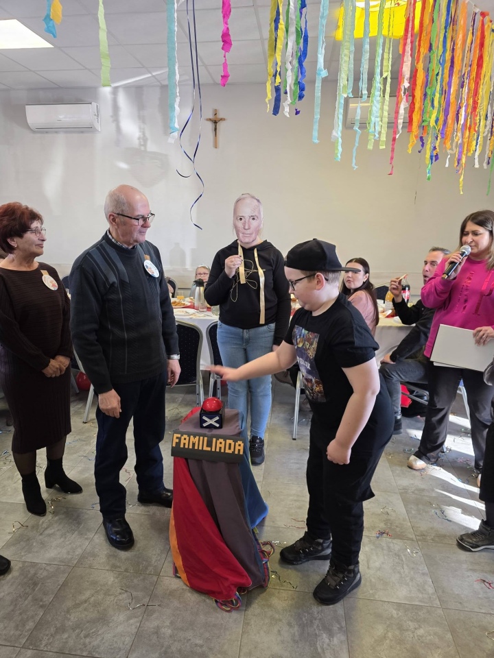 Bal przebierańca z babcią i dziadkiem [02.02.20226] - zdjęcie #26 - eOstroleka.pl