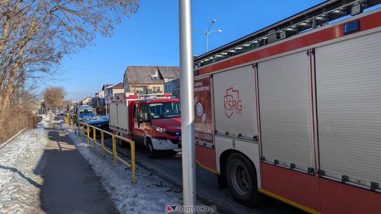 Incydent drogowy na skrzyżowania Korczaka i Sienkiewicza [02.02.2026] - zdjęcie #6 - eOstroleka.pl