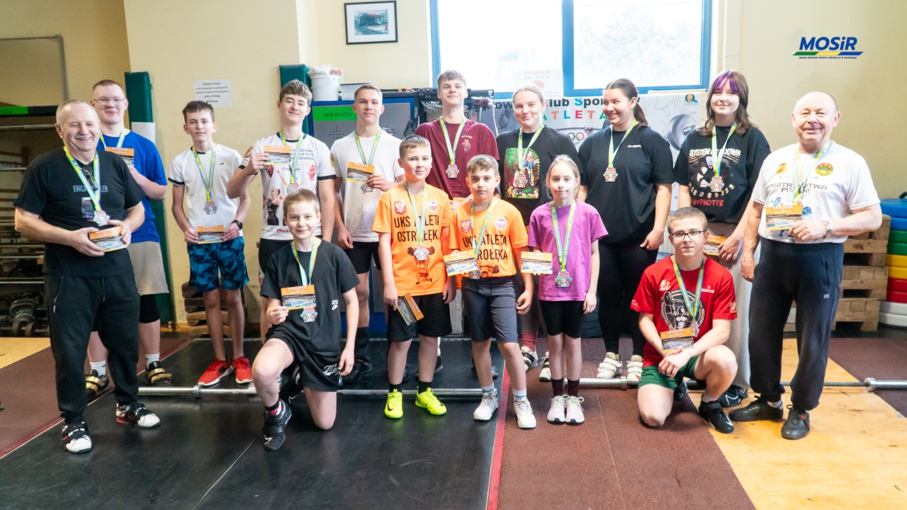 Ferie zimowe z UKS Atleta Ostrołęka, fot. MOSIR Ostrołęka - zdjęcie #15 - eOstroleka.pl