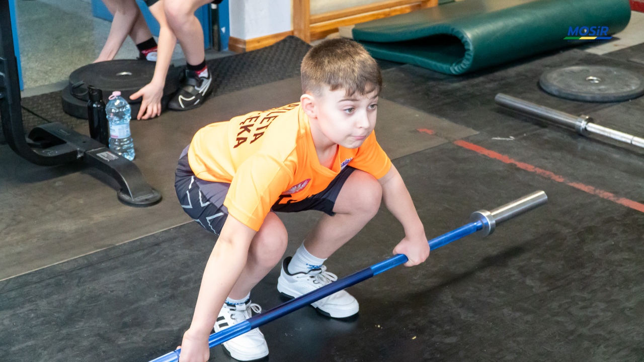 Ferie zimowe z UKS Atleta Ostrołęka, fot. MOSIR Ostrołęka - zdjęcie #12 - eOstroleka.pl