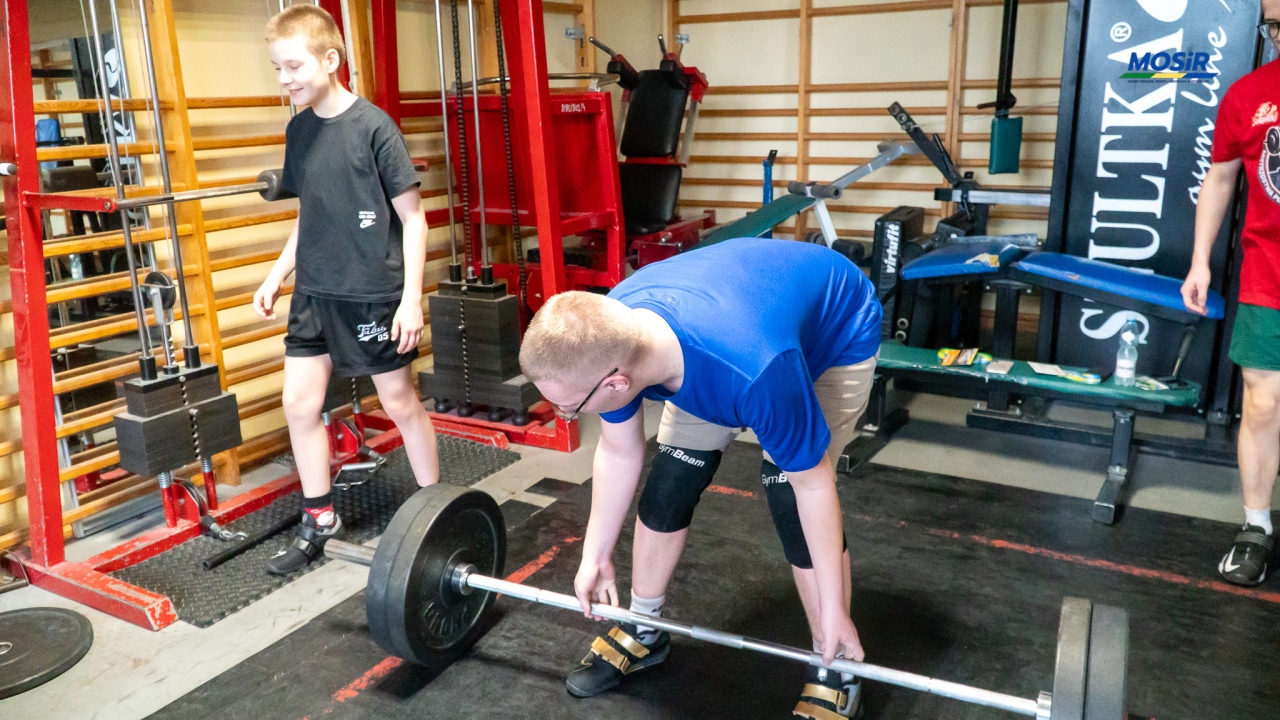 Ferie zimowe z UKS Atleta Ostrołęka, fot. MOSIR Ostrołęka - zdjęcie #9 - eOstroleka.pl