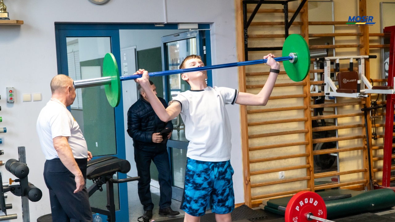 Ferie zimowe z UKS Atleta Ostrołęka, fot. MOSIR Ostrołęka - zdjęcie #7 - eOstroleka.pl