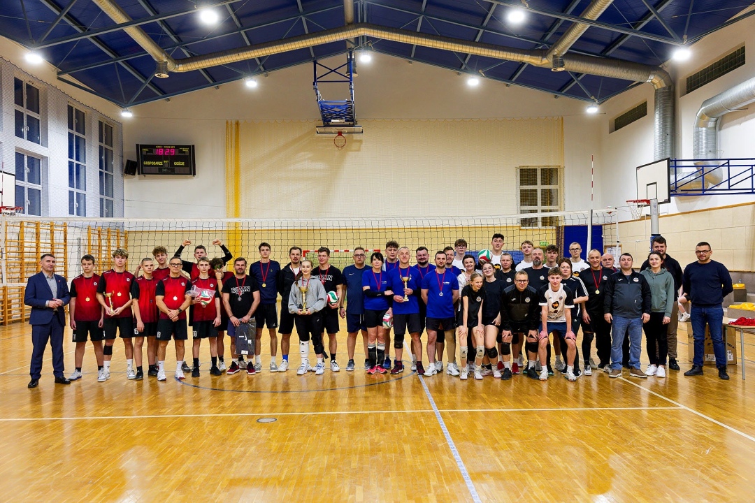 Turniej siatkówki w Olszewie-Borkach, fot. GOK Olszewo-Borki - zdjęcie #59 - eOstroleka.pl