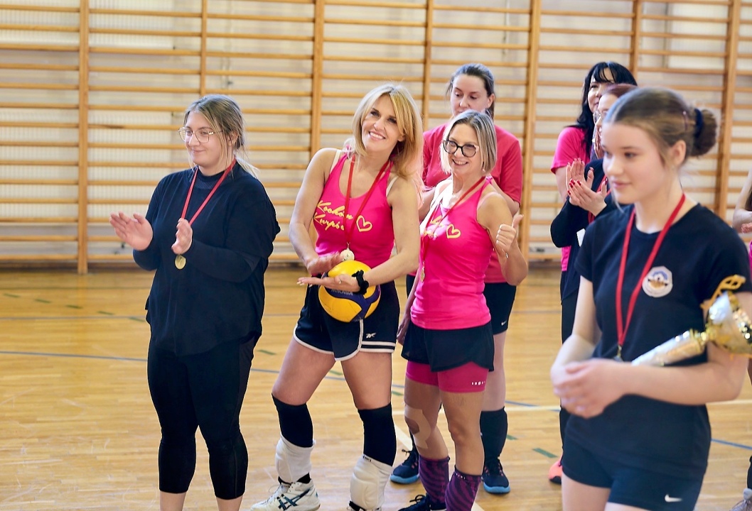 Turniej siatkówki w Olszewie-Borkach, fot. GOK Olszewo-Borki - zdjęcie #41 - eOstroleka.pl