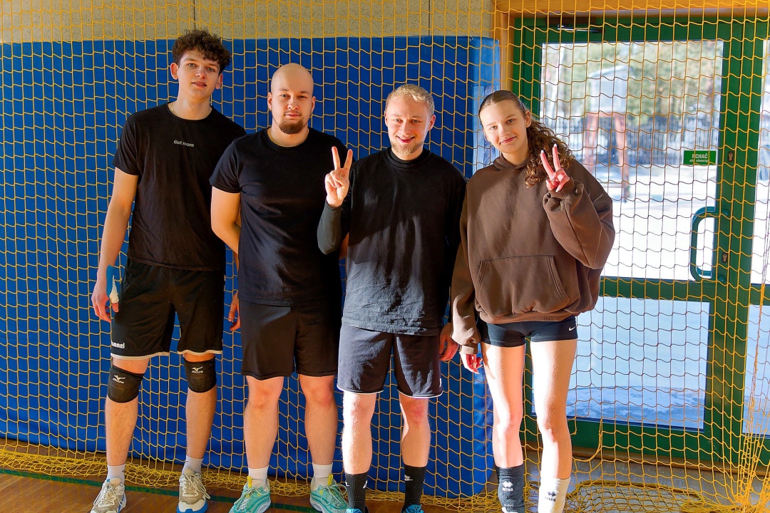 Turniej siatkówki w Olszewie-Borkach, fot. GOK Olszewo-Borki - zdjęcie #30 - eOstroleka.pl