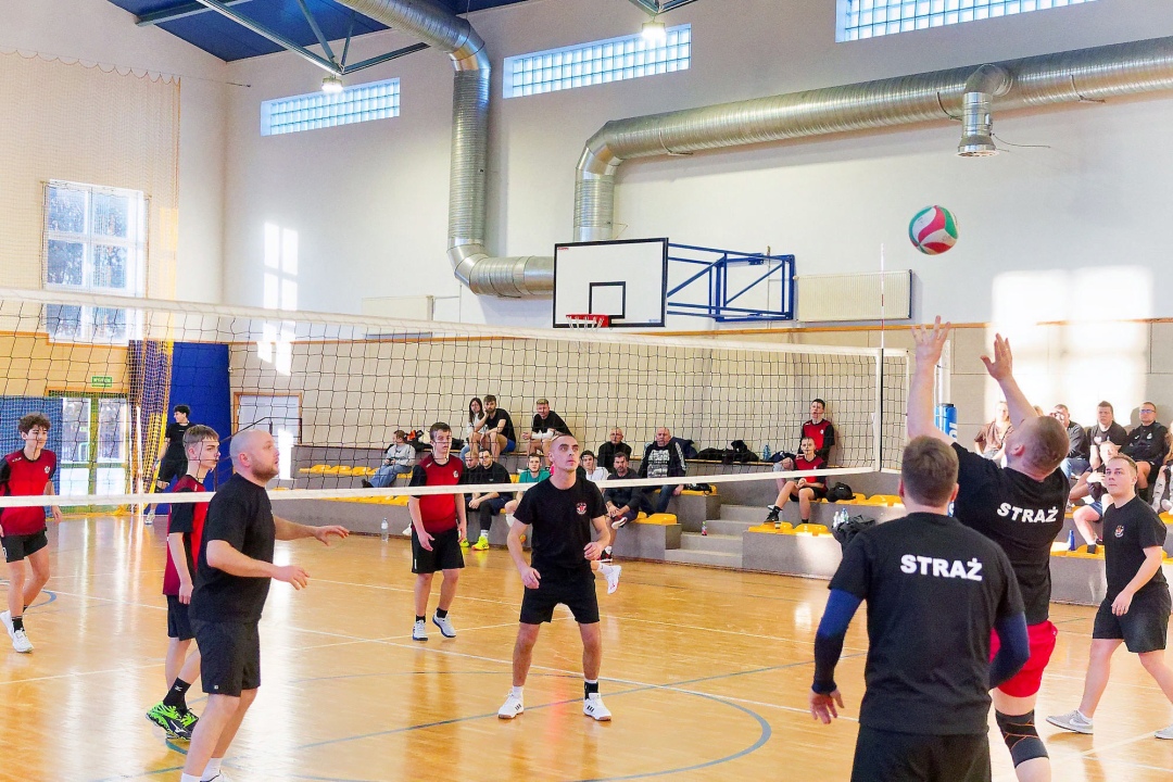 Turniej siatkówki w Olszewie-Borkach, fot. GOK Olszewo-Borki - zdjęcie #25 - eOstroleka.pl