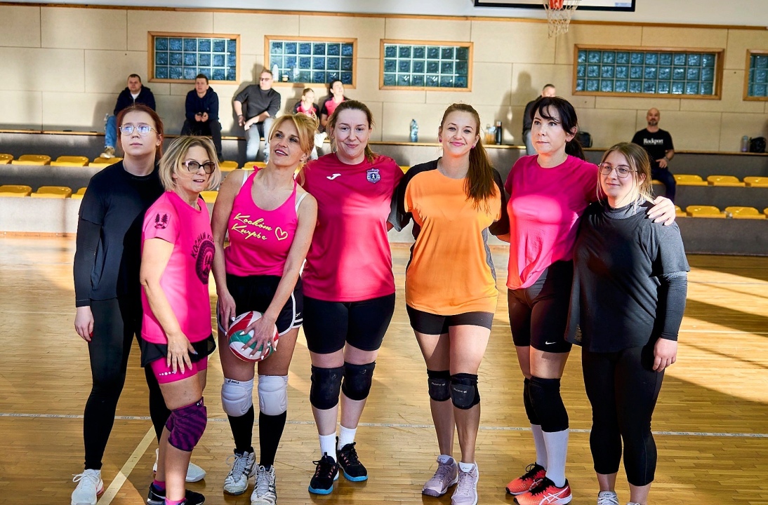 Turniej siatkówki w Olszewie-Borkach, fot. GOK Olszewo-Borki - zdjęcie #24 - eOstroleka.pl