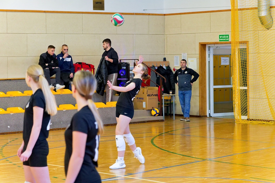 Turniej siatkówki w Olszewie-Borkach, fot. GOK Olszewo-Borki - zdjęcie #10 - eOstroleka.pl