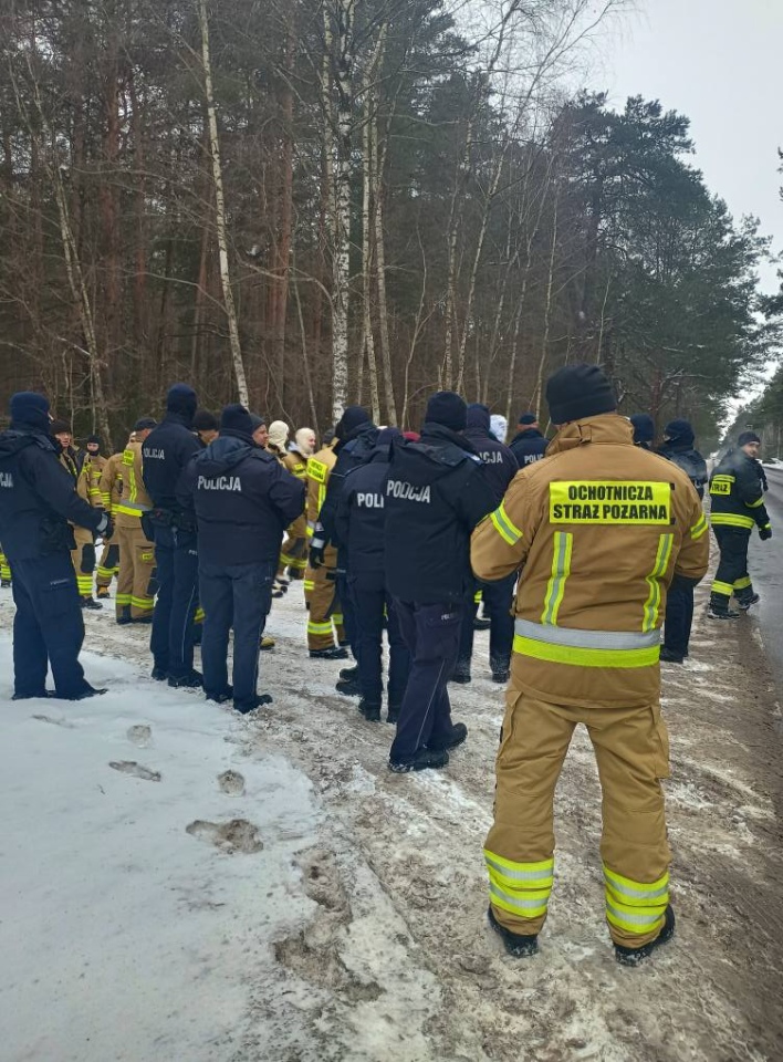 Poszukiwania zaginionego 82-latka, fot. KPP Ostrów Maz - zdjęcie #11 - eOstroleka.pl