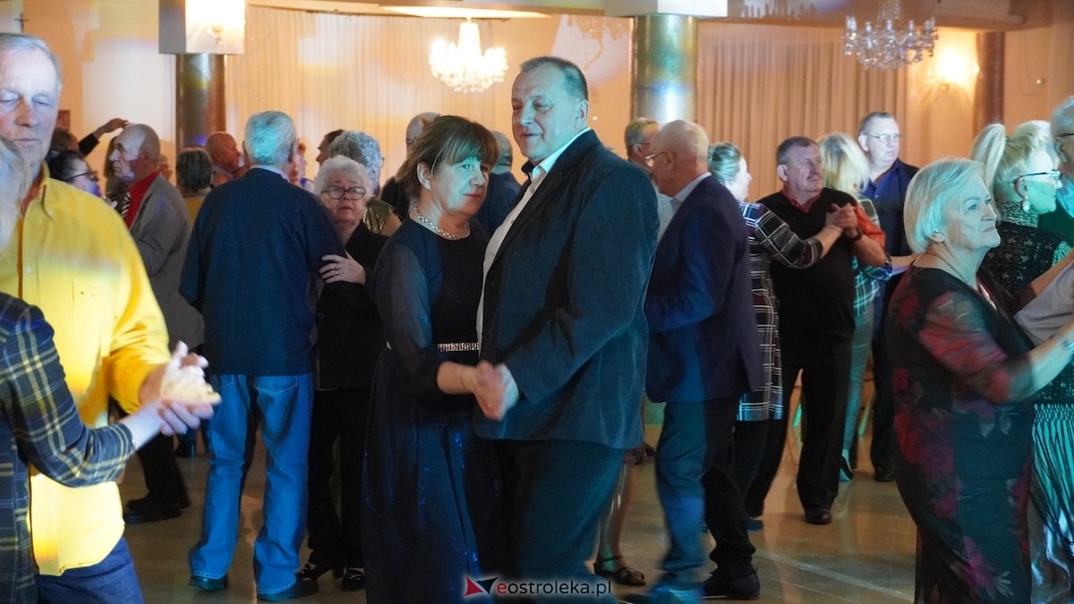 Międzypokoleniowa potańcówka karnawałowa w Hubusie [05.02.2026] - zdjęcie #35 - eOstroleka.pl