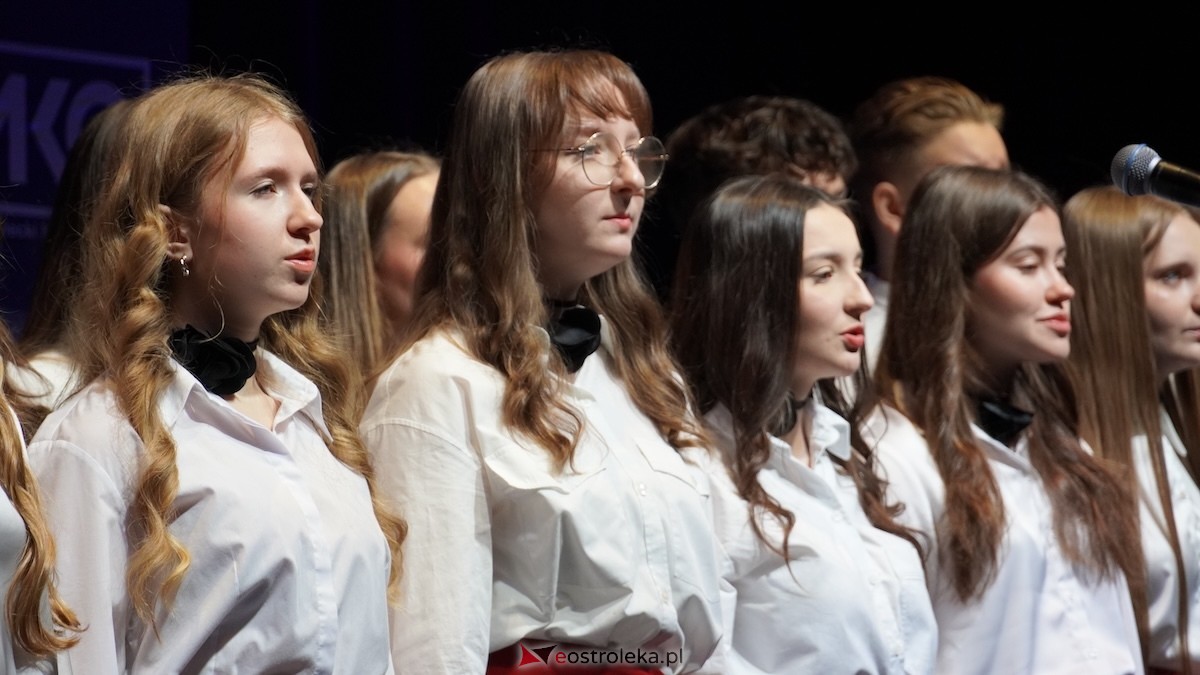 Uroczystość wręczenia odznaczeń państwowych i resortowych dla nauczycieli i pracowników oświaty [06.02.2026] - zdjęcie #147 - eOstroleka.pl
