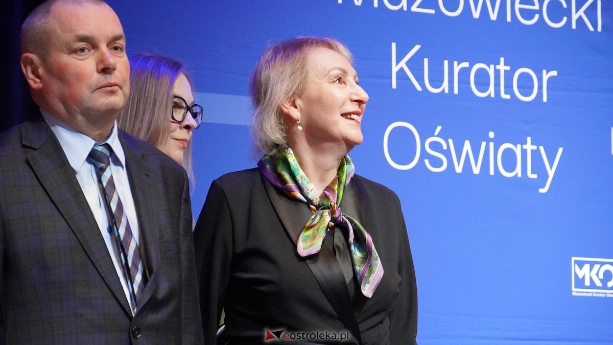 Uroczystość wręczenia odznaczeń państwowych i resortowych dla nauczycieli i pracowników oświaty [06.02.2026] - zdjęcie #97 - eOstroleka.pl