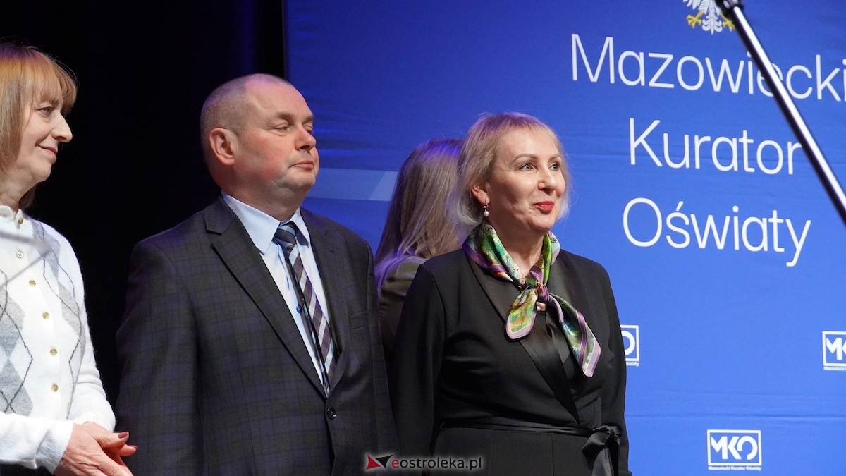 Uroczystość wręczenia odznaczeń państwowych i resortowych dla nauczycieli i pracowników oświaty [06.02.2026] - zdjęcie #96 - eOstroleka.pl