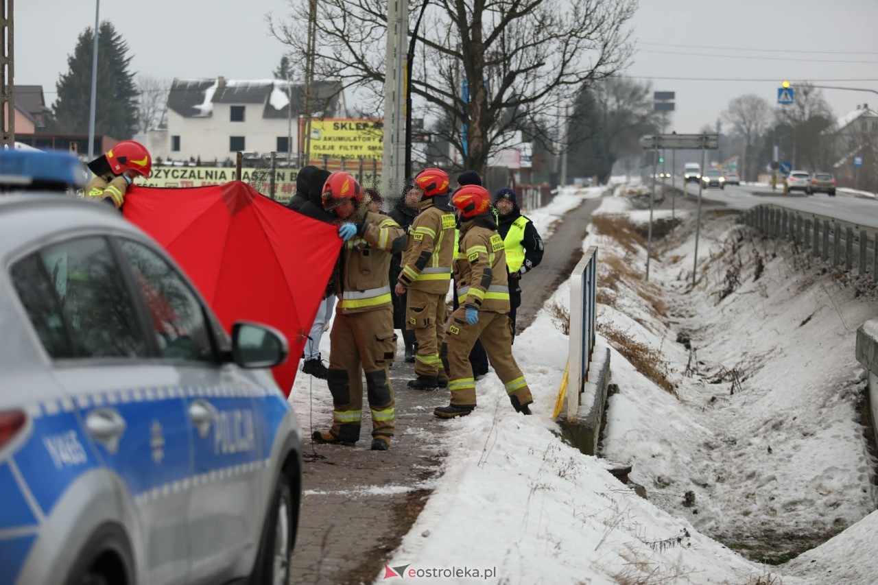 Makabryczne odkrycie na Warszawskiej w Olszewie-Borkach [07.02.2026] - zdjęcie #17 - eOstroleka.pl