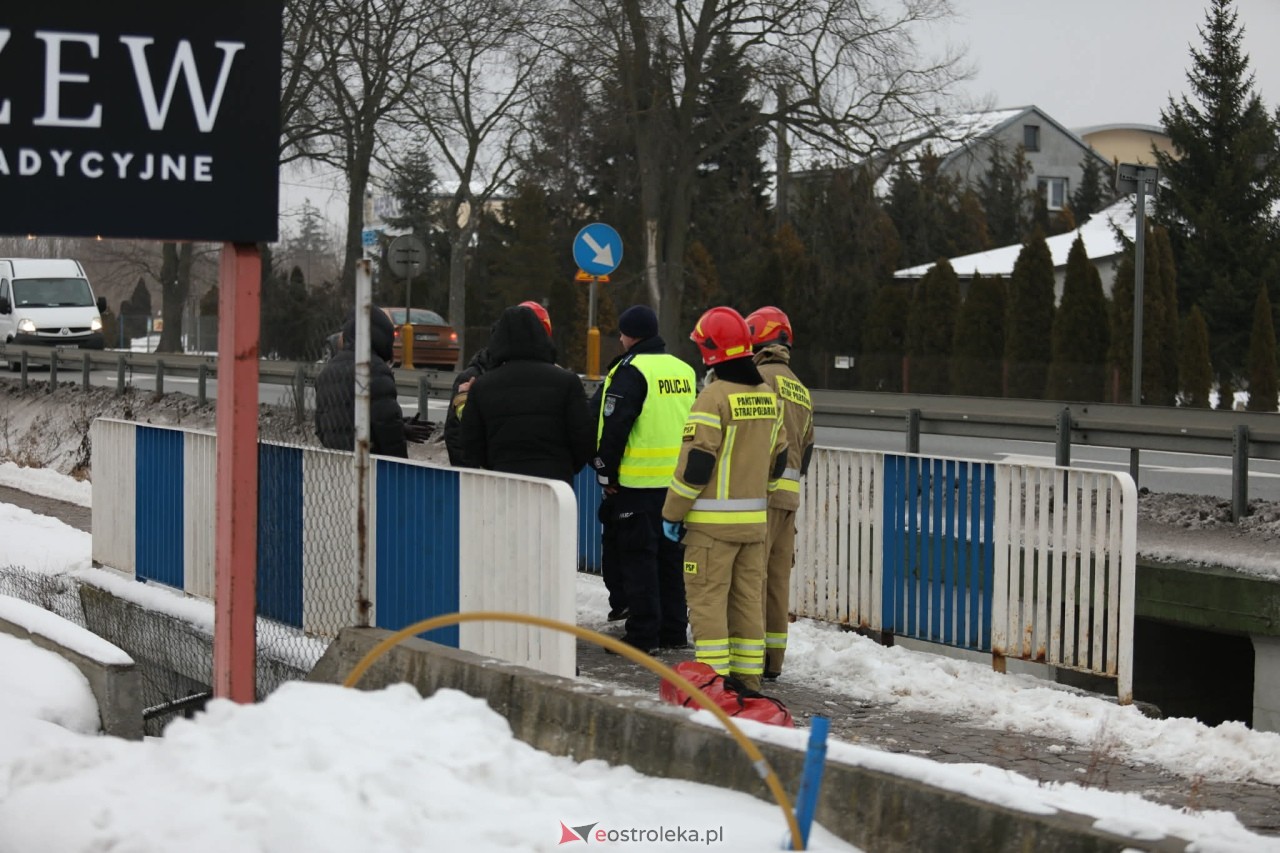 Makabryczne odkrycie na Warszawskiej w Olszewie-Borkach [07.02.2026] - zdjęcie #5 - eOstroleka.pl