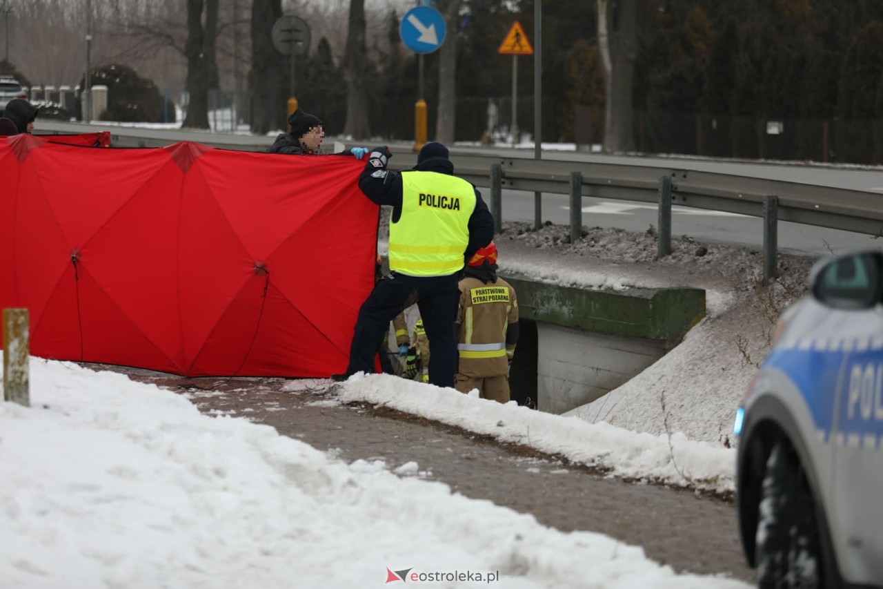 Makabryczne odkrycie na Warszawskiej w Olszewie-Borkach [07.02.2026] - zdjęcie #3 - eOstroleka.pl
